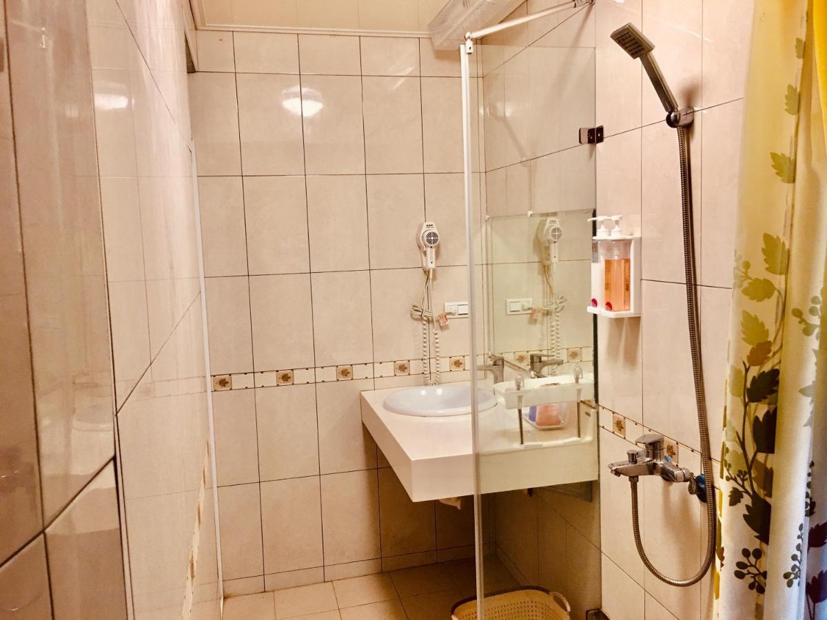 Chulu Wenxin Xiao Zhan Homestay Extérieur photo