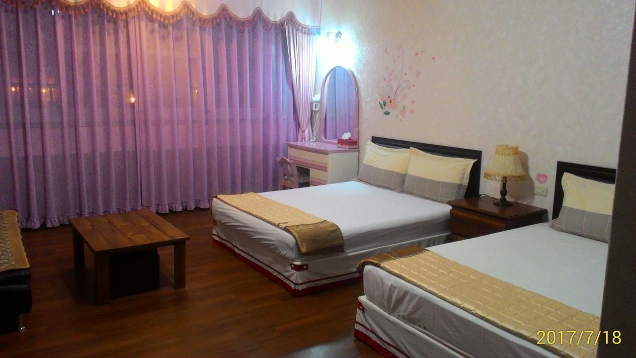 Chulu Wenxin Xiao Zhan Homestay Extérieur photo